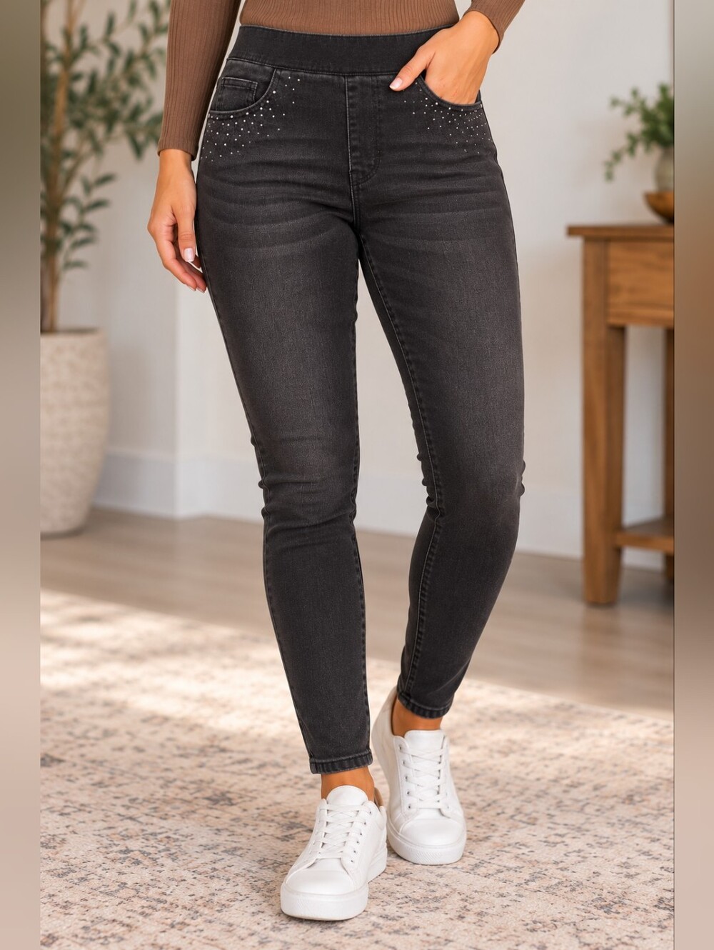 Halara Black Rhinestone Pull-On Skinny Jeans Size Medium